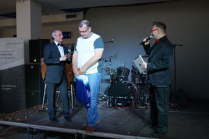     Презентация  нового поколения  премиального кроссовера Mercedes-Benz M-Класса, 31 мая дилерский центр Mercedes-Benz в Барнауле а автосалоне «ПМ-Авто» 
