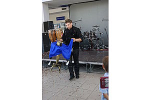     Презентация  нового поколения  премиального кроссовера Mercedes-Benz M-Класса, 31 мая дилерский центр Mercedes-Benz в Барнауле а автосалоне «ПМ-Авто» 
