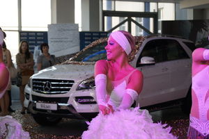     Презентация  нового поколения  премиального кроссовера Mercedes-Benz M-Класса, 31 мая дилерский центр Mercedes-Benz в Барнауле а автосалоне «ПМ-Авто» 
