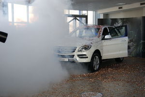     Презентация  нового поколения  премиального кроссовера Mercedes-Benz M-Класса, 31 мая дилерский центр Mercedes-Benz в Барнауле а автосалоне «ПМ-Авто» 
