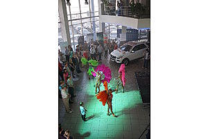     Презентация  нового поколения  премиального кроссовера Mercedes-Benz M-Класса, 31 мая дилерский центр Mercedes-Benz в Барнауле а автосалоне «ПМ-Авто» 
