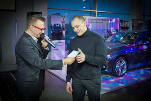   НОВЫЙ BMW 3 СЕРИИ. Автосалон "Дикси", официальный дилер BMW представил новое поколение победителей.