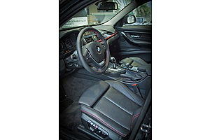   НОВЫЙ BMW 3 СЕРИИ. Автосалон "Дикси", официальный дилер BMW представил новое поколение победителей.