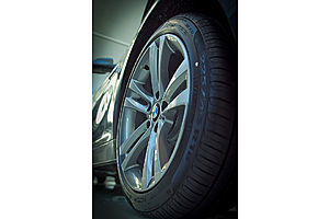   НОВЫЙ BMW 3 СЕРИИ. Автосалон "Дикси", официальный дилер BMW представил новое поколение победителей.