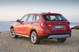   BMW предсталяет НОВЫЙ BMW X1