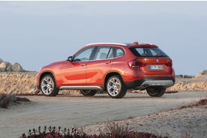   BMW предсталяет НОВЫЙ BMW X1