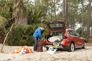   BMW предсталяет НОВЫЙ BMW X1