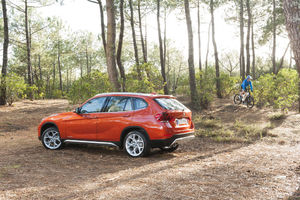   BMW предсталяет НОВЫЙ BMW X1