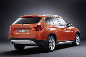   BMW предсталяет НОВЫЙ BMW X1