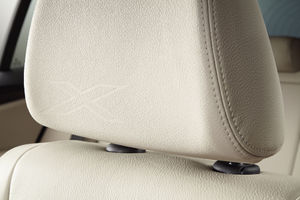   BMW предсталяет НОВЫЙ BMW X1