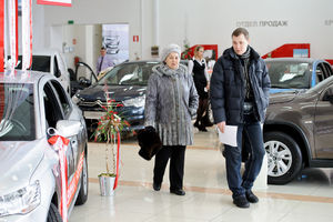   Новинка от Автоцентра АНТ – Citroen C-Elysee от 455 900 рублей – понравилась барнаульцам!

 