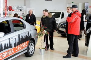   Новинка от Автоцентра АНТ – Citroen C-Elysee от 455 900 рублей – понравилась барнаульцам!

 