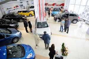   Новинка от Автоцентра АНТ – Citroen C-Elysee от 455 900 рублей – понравилась барнаульцам!

 