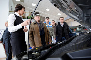   Новинка от Автоцентра АНТ – Citroen C-Elysee от 455 900 рублей – понравилась барнаульцам!

 