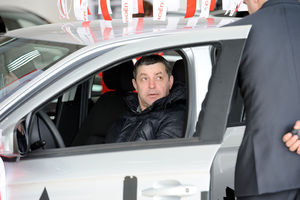   Новинка от Автоцентра АНТ – Citroen C-Elysee от 455 900 рублей – понравилась барнаульцам!

 