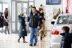   Новинка от Автоцентра АНТ – Citroen C-Elysee от 455 900 рублей – понравилась барнаульцам!

 