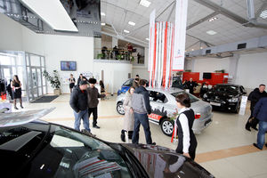   Новинка от Автоцентра АНТ – Citroen C-Elysee от 455 900 рублей – понравилась барнаульцам!

 