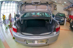   Новинка от Автоцентра АНТ – Citroen C-Elysee от 455 900 рублей – понравилась барнаульцам!

 