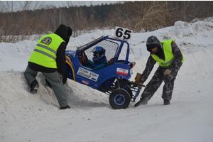   3 этап открытого Первенства СФО по зимнему автокроссу среди детей. 19.01.2013г. (фото АКОО СТК "Алтакросс" )