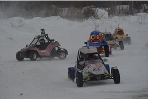   3 этап открытого Первенства СФО по зимнему автокроссу среди детей. 19.01.2013г. (фото АКОО СТК "Алтакросс" )
