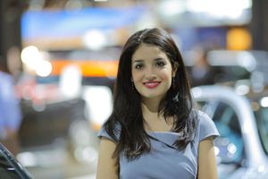   Девушки автосалона в Нью-Йорке 2012