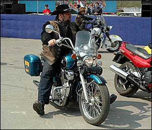 11 мая 2006 г, Барнаул   <P>5-ая специализированная выставка “Авто-экспо” </P>