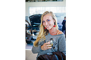   "Автоцентр АНТ официальный дилер Nissan 5 июня представил публике новый Nissan Terrano" 