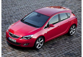   Хиты продаж в России