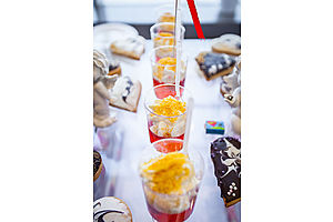   Автоцентр АНТ - официальный дилер Hyundai поздравил всех влюбленных в автомобили, горячими специальными условиями покупки!