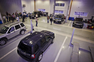   Открытие автоцентра «АЛЬБИОН МОТОРС», официальный дилер Land Rover