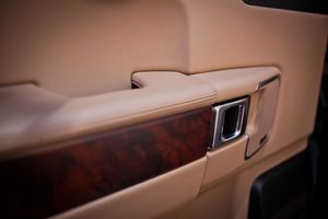   Открытие автоцентра «АЛЬБИОН МОТОРС», официальный дилер Land Rover