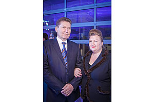   Открытие автоцентра «АЛЬБИОН МОТОРС», официальный дилер Land Rover