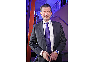   Открытие автоцентра «АЛЬБИОН МОТОРС», официальный дилер Land Rover