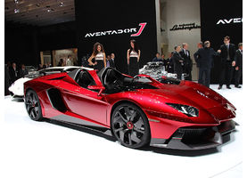   Международный автосалон в Женеве 2012