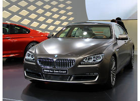   Международный автосалон в Женеве 2012