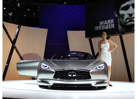   Международный автосалон в Женеве 2012