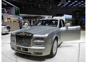   Международный автосалон в Женеве 2012