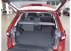   Автоцентр Renault провел презентацию Renault Koleos второй генерации и Renault Duster