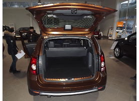   Автоцентр Renault провел презентацию Renault Koleos второй генерации и Renault Duster