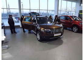   Автоцентр Renault провел презентацию Renault Koleos второй генерации и Renault Duster