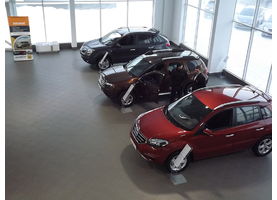   Автоцентр Renault провел презентацию Renault Koleos второй генерации и Renault Duster