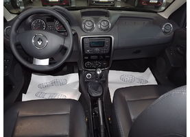   Автоцентр Renault провел презентацию Renault Koleos второй генерации и Renault Duster