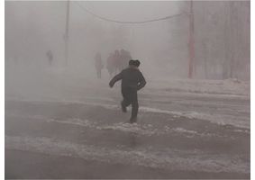   «Потоп» в Барнауле при -40°С. 18.12.2012г.