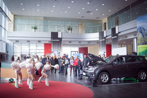   Премьера нового RAV4 в Тойота Центр Барнаул