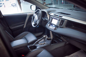   Премьера нового RAV4 в Тойота Центр Барнаул