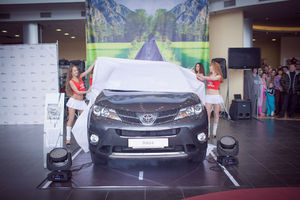   Премьера нового RAV4 в Тойота Центр Барнаул