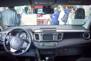   Премьера нового RAV4 в Тойота Центр Барнаул