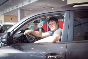   Премьера нового RAV4 в Тойота Центр Барнаул