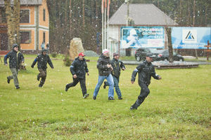   20 октября Автоцентр «Реал-Моторс» представил легендарные автомобили  Субару и Сузуки , захватывающий квест и битву двух команд