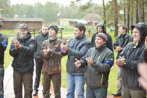   20 октября Автоцентр «Реал-Моторс» представил легендарные автомобили  Субару и Сузуки , захватывающий квест и битву двух команд